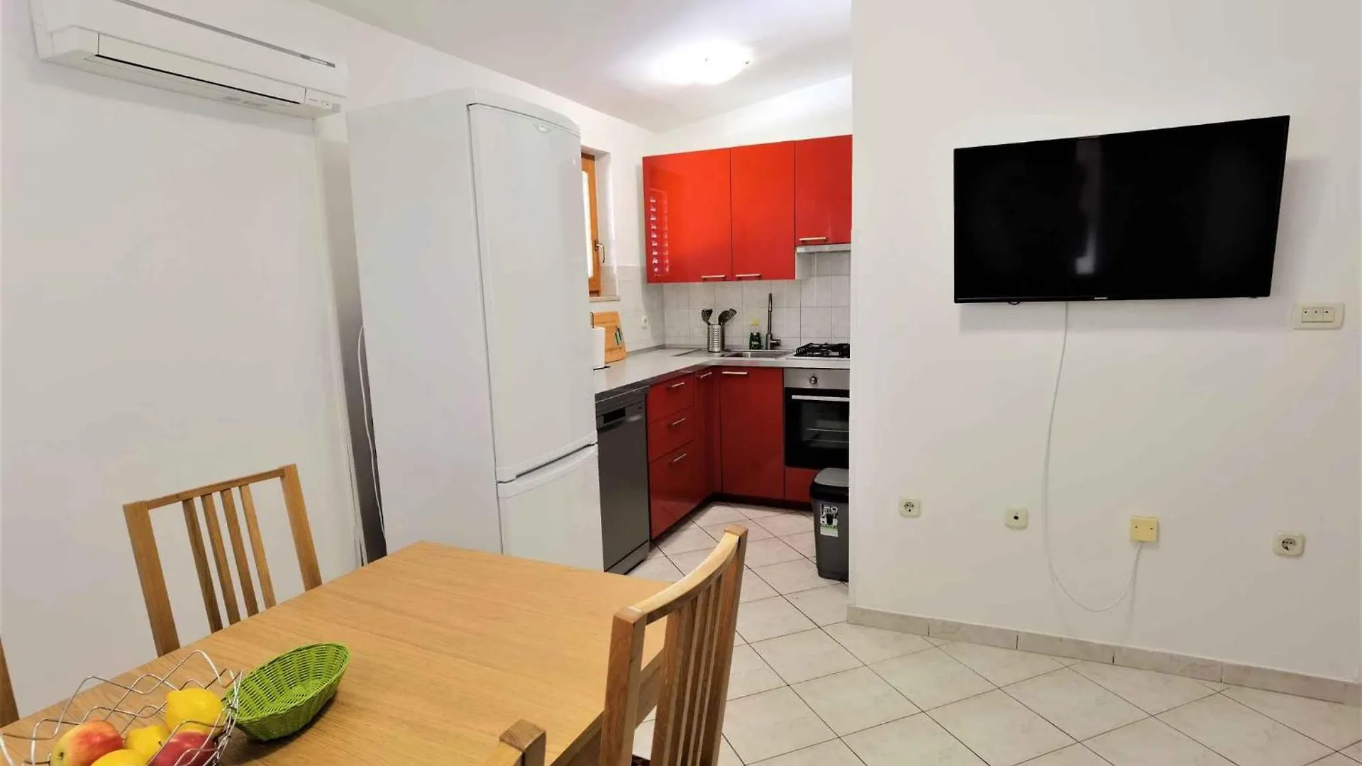Apartments In Medulin - Istrien 46722